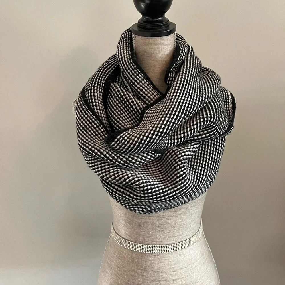 Dillard brand scarf.