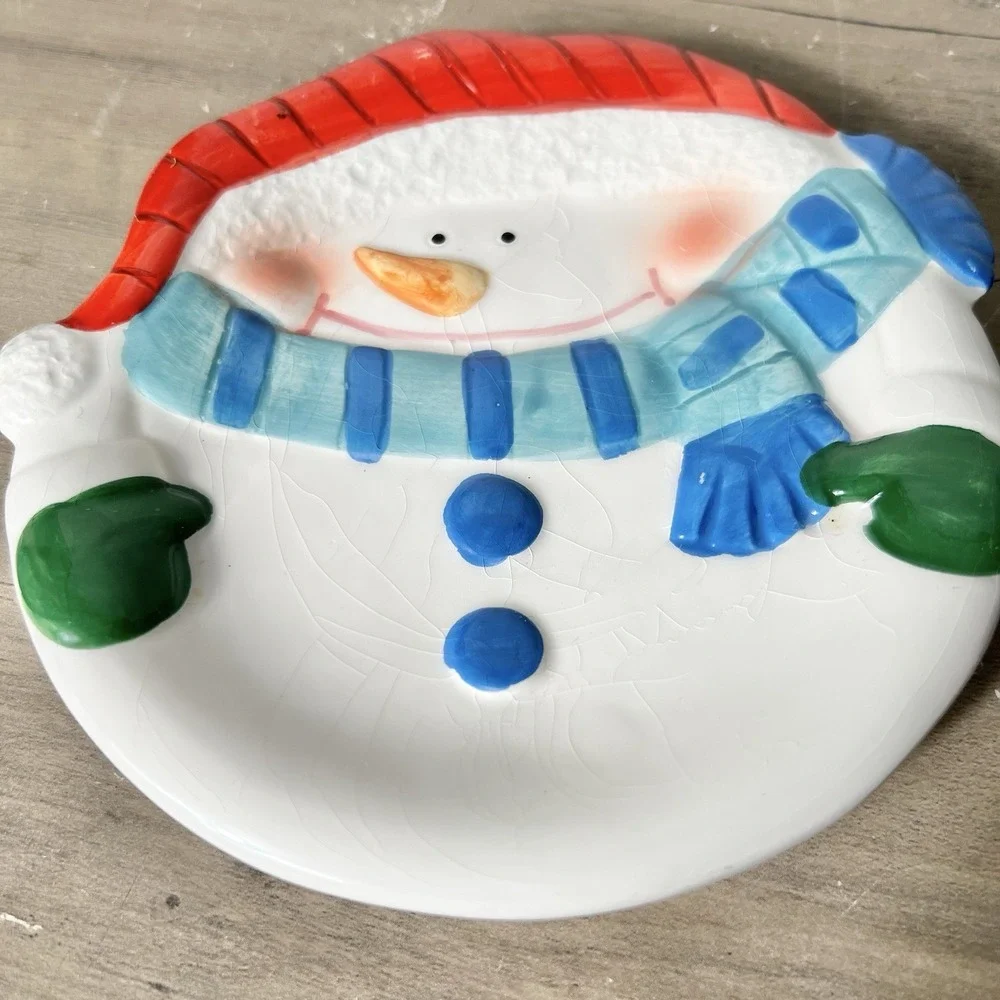 Pacific Island Creations has paint