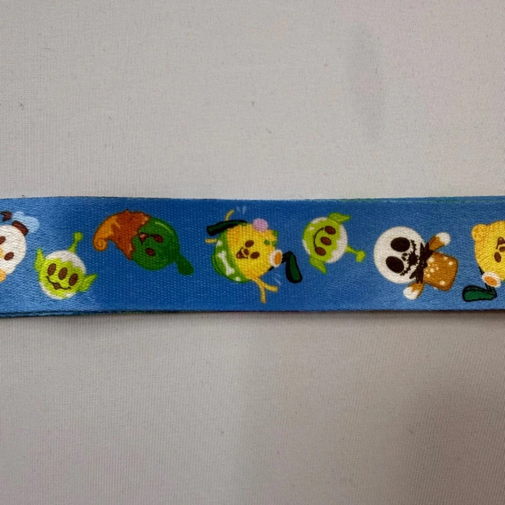 Disney munchlings reversible