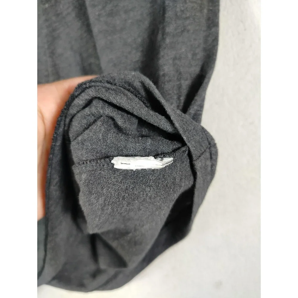 Polo Ralph Lauren Shirt‎ Mens Medium Gray V Neck Pony Preppy Tee Casual Jersey