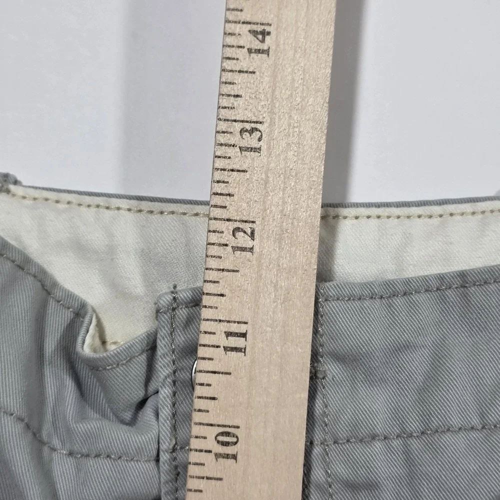 Levis Cargo Shorts Mens 33 Gray Canvas 100% Cotton Utility Pockets Casual Summer