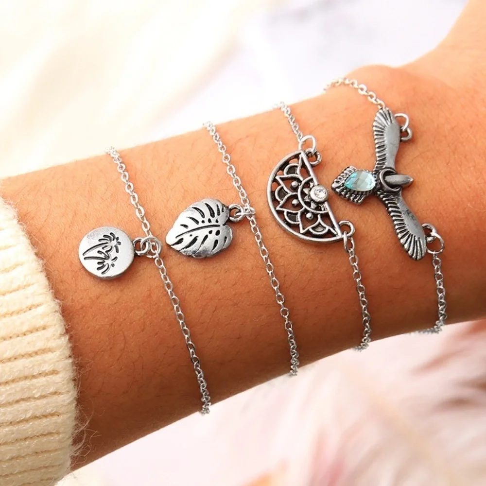 *CALLIOPE* 4-Pc Silver Eagle Fashion Bracelet Set