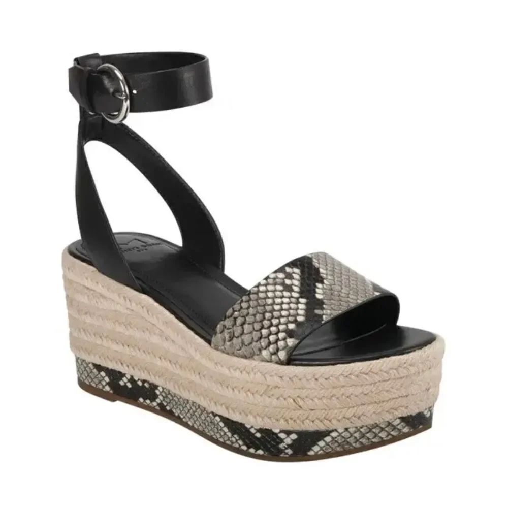 Marc Fisher Sandals Women’s 7.5 Gigli Black Leather Snake‎ Print Platform Heel