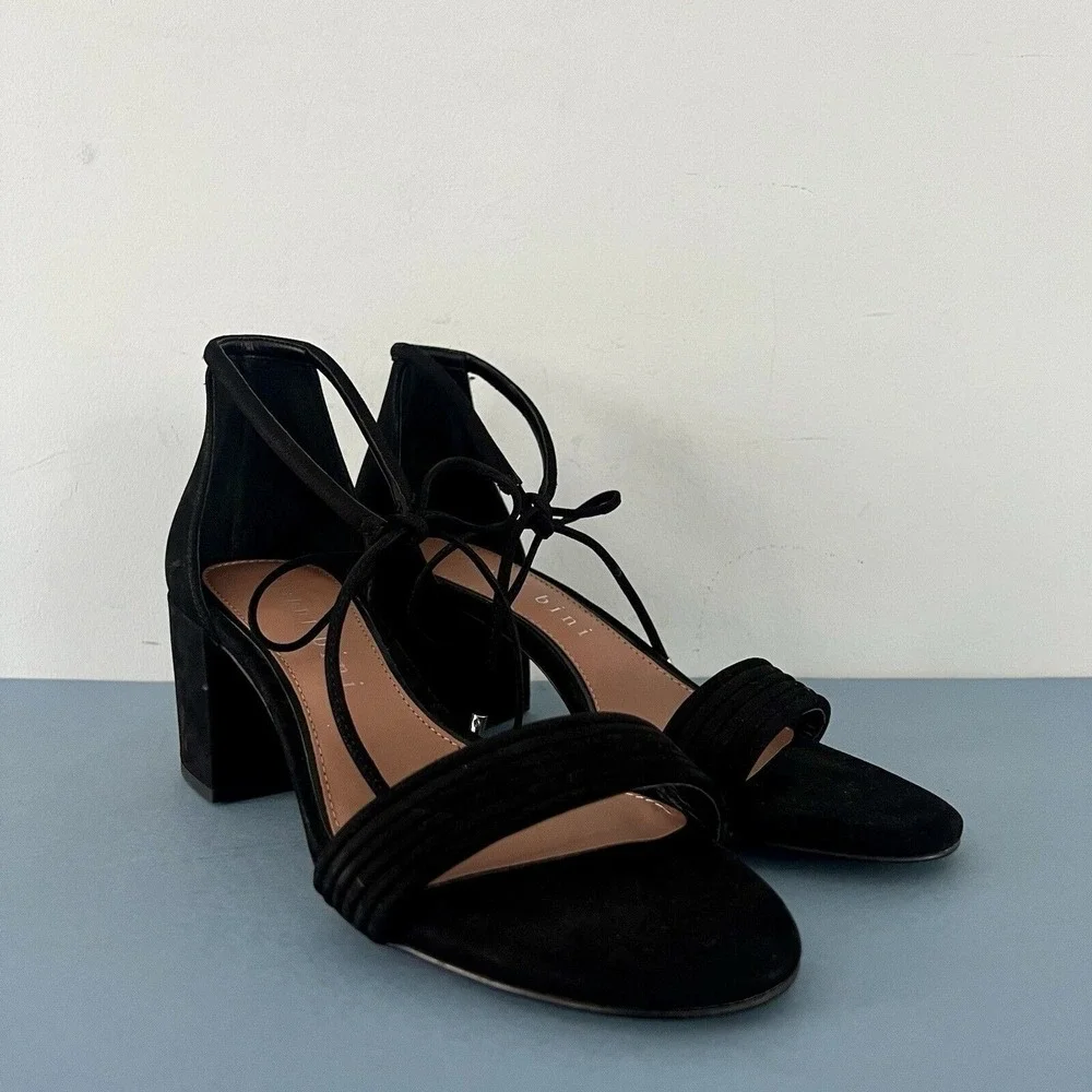 Gianni Bini featuring charming