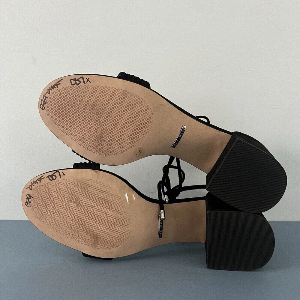 Gianni Bini featuring charming