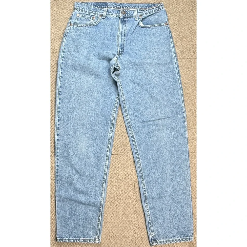 Levi's 505 Relaxed Fit Tapered Leg 5 pocket Men's Vintage Denim Jeans Size 38x34