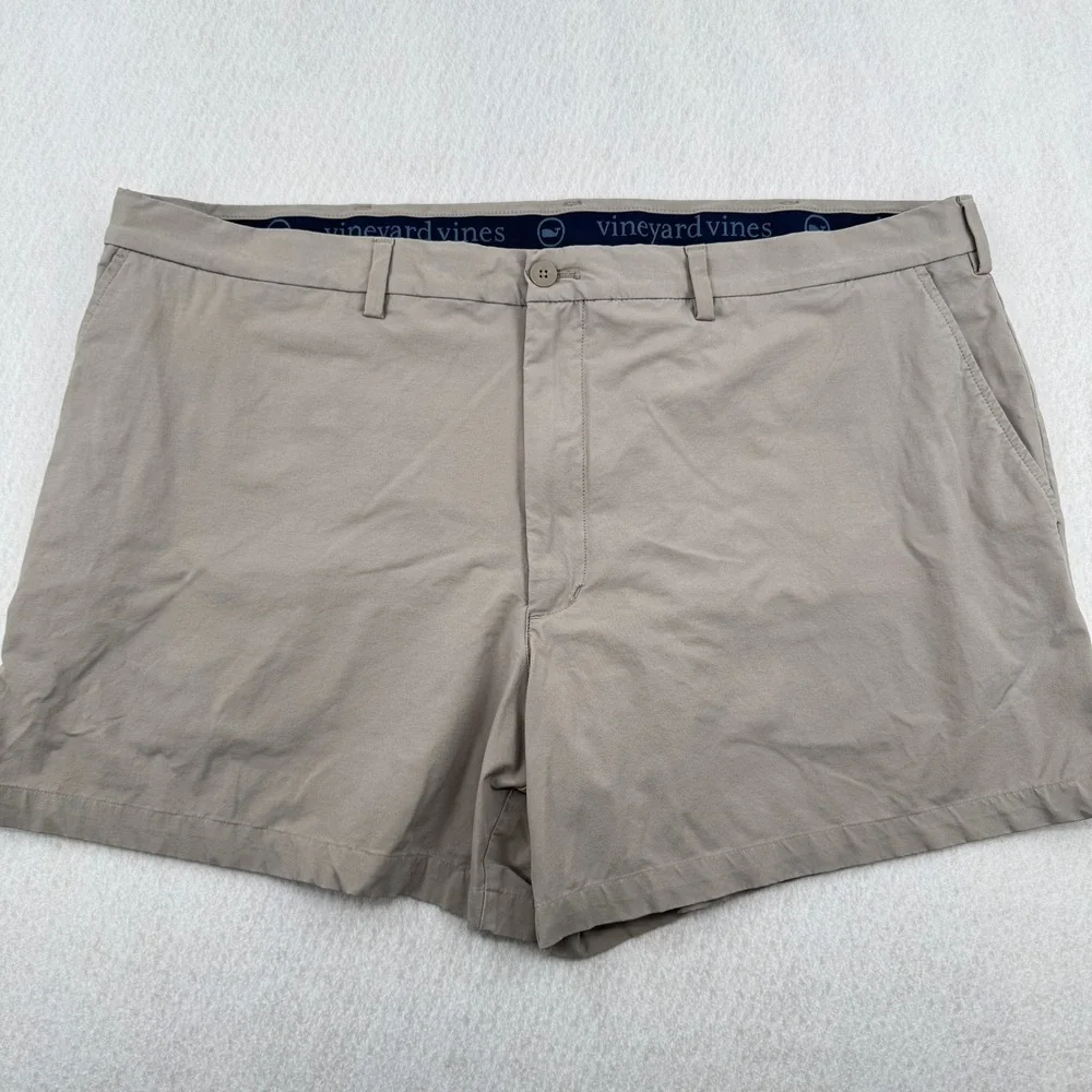 Vineyard Vines Mens 46B On The Go Performance Short Khaki Tan Chino 5
