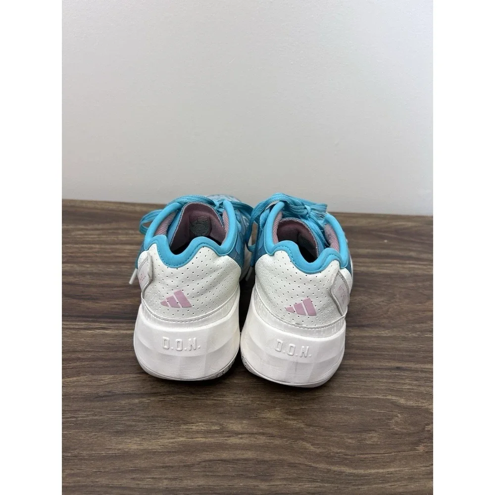 adidas mitchell issue