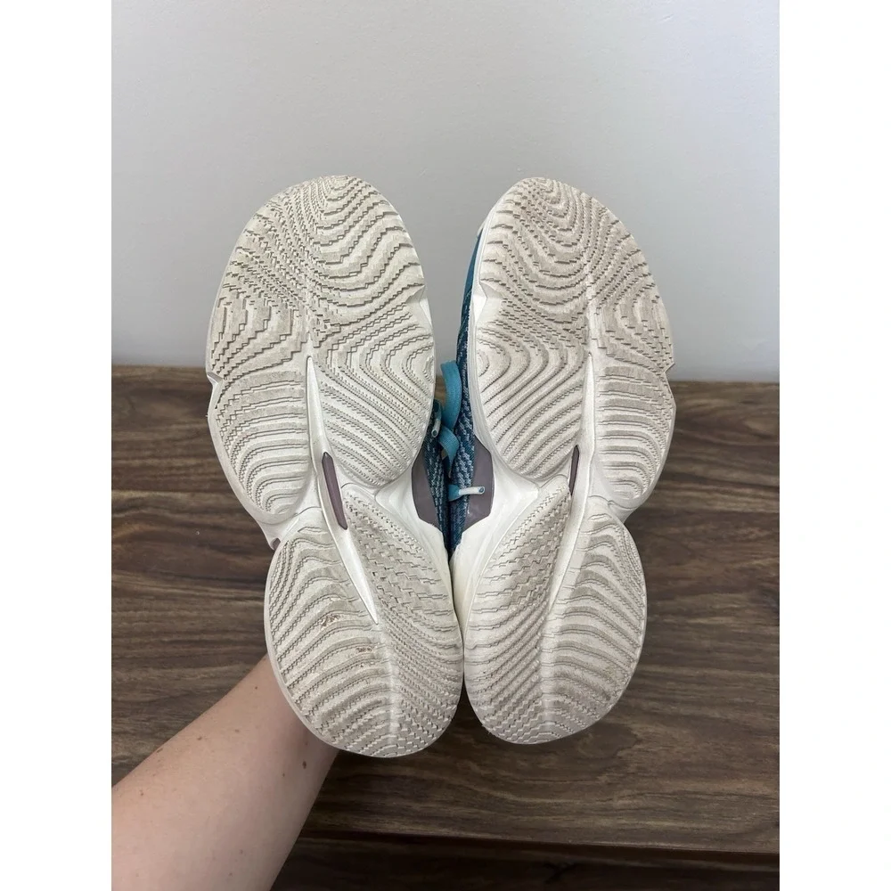 adidas mitchell issue