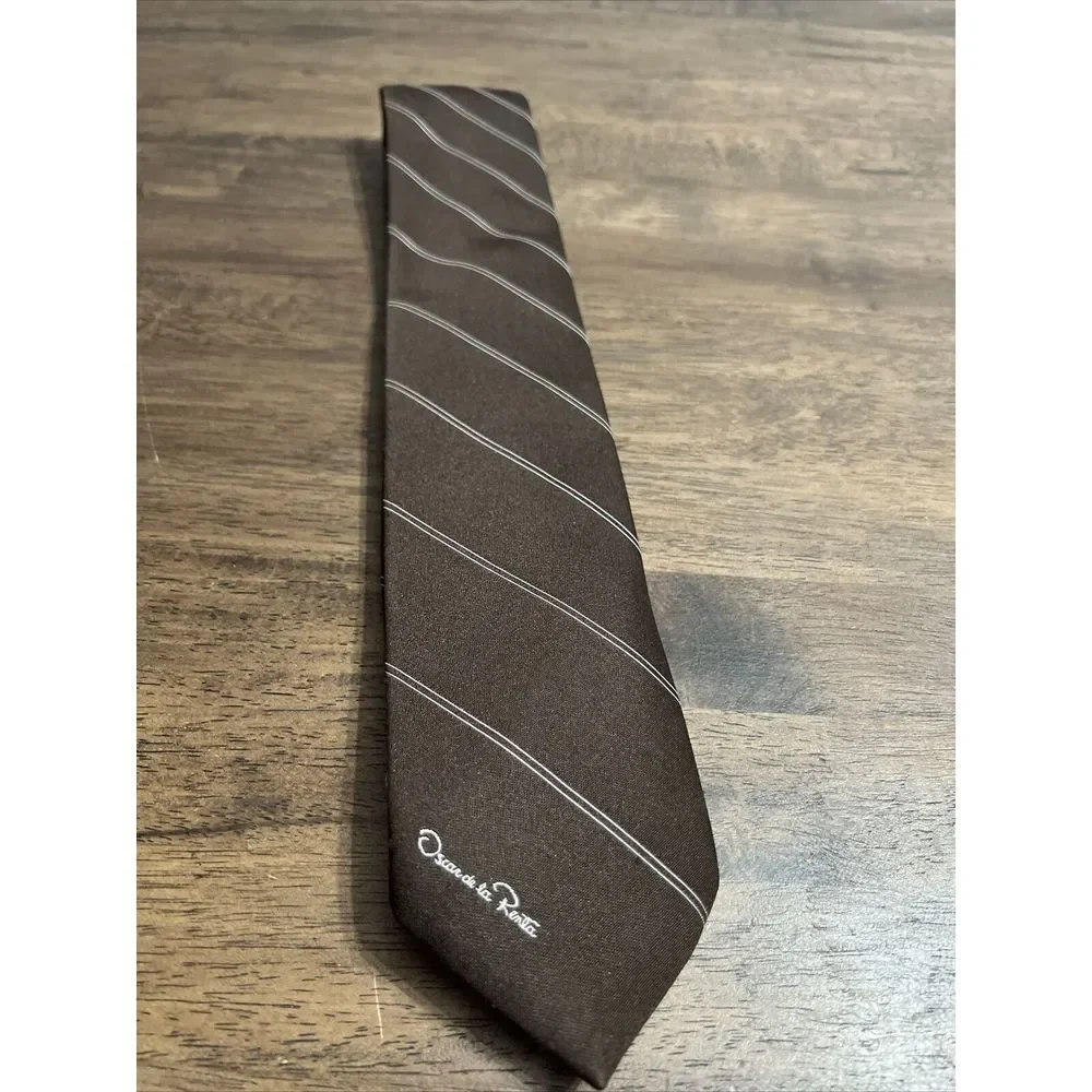 Vintage Oscar De La Renta Tie‎ Silk Blend Brown Stripes Mens Made In USA