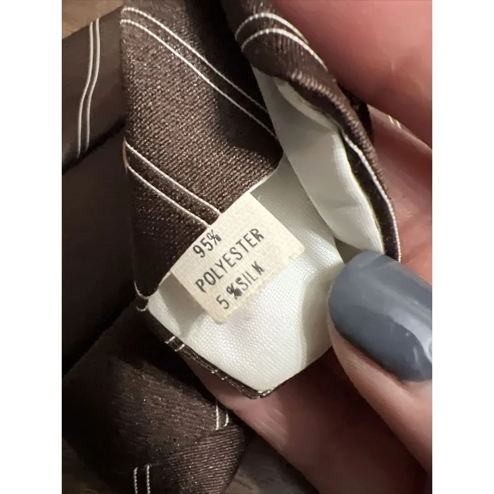 Oscar de la Renta have several