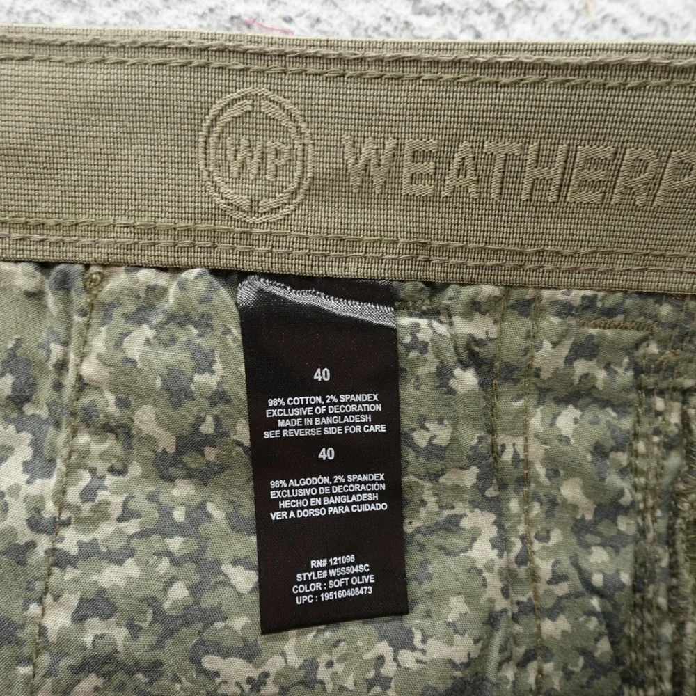 Weatherproof utility shorts