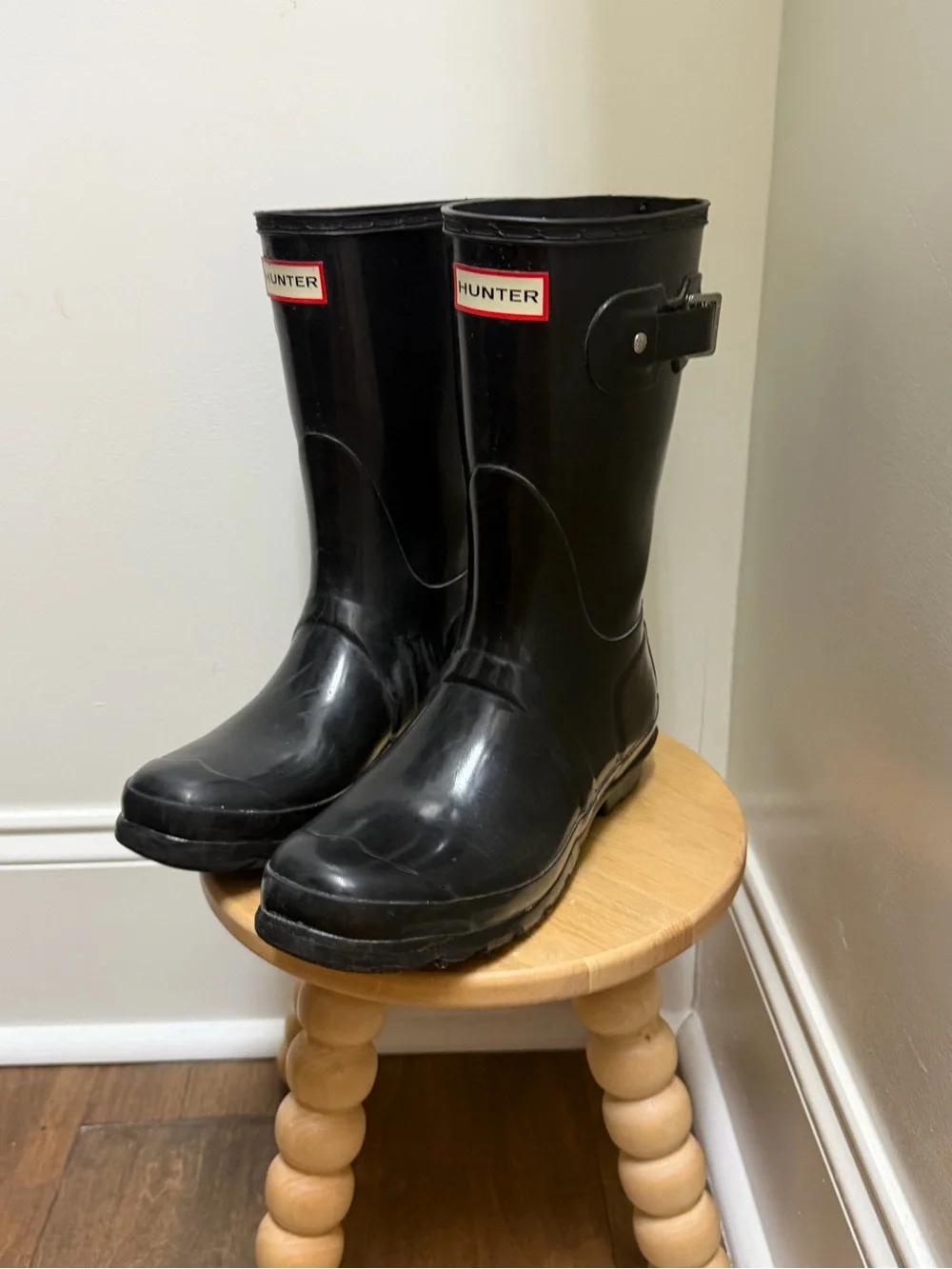 Hunter black rubber