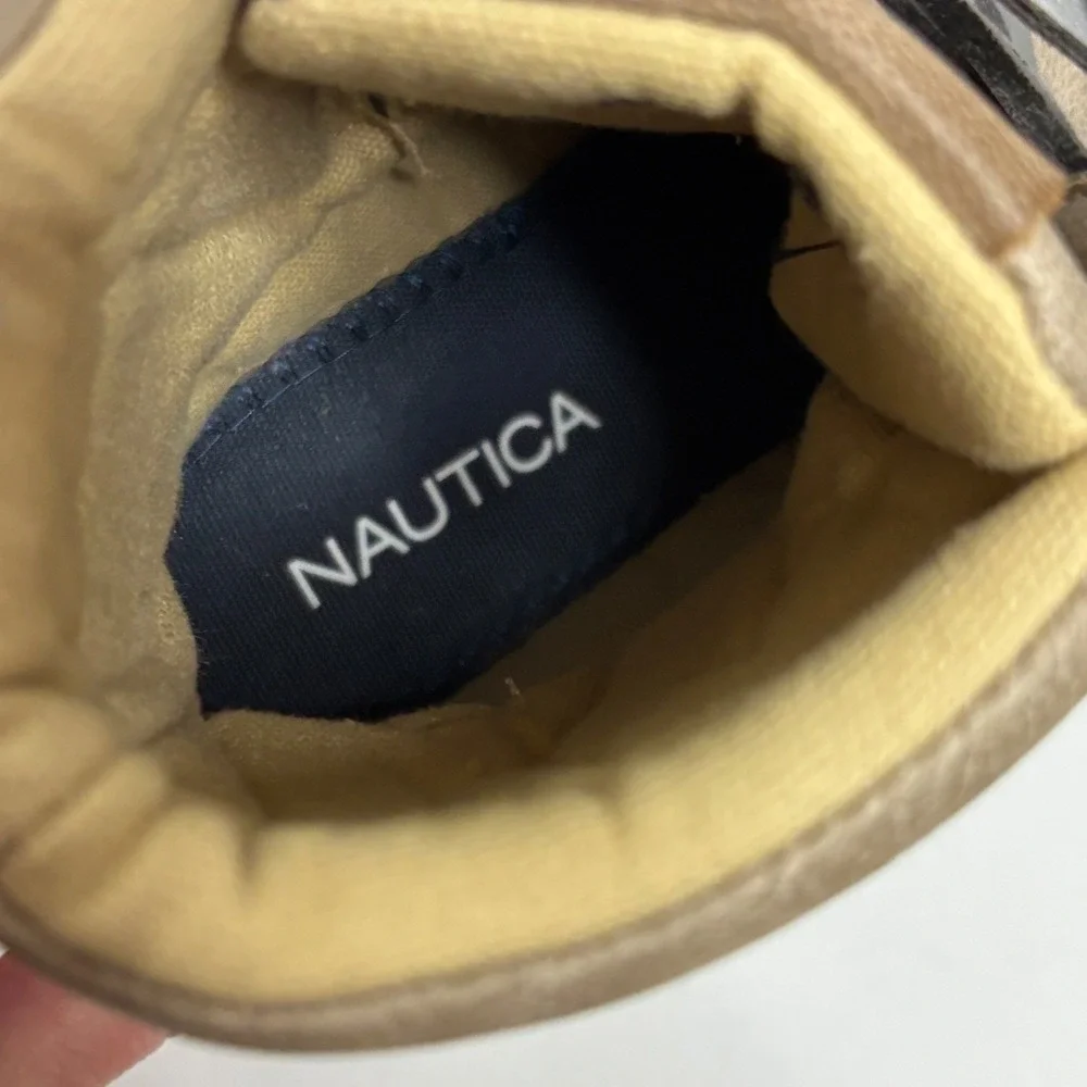 Nautica embrace puddle