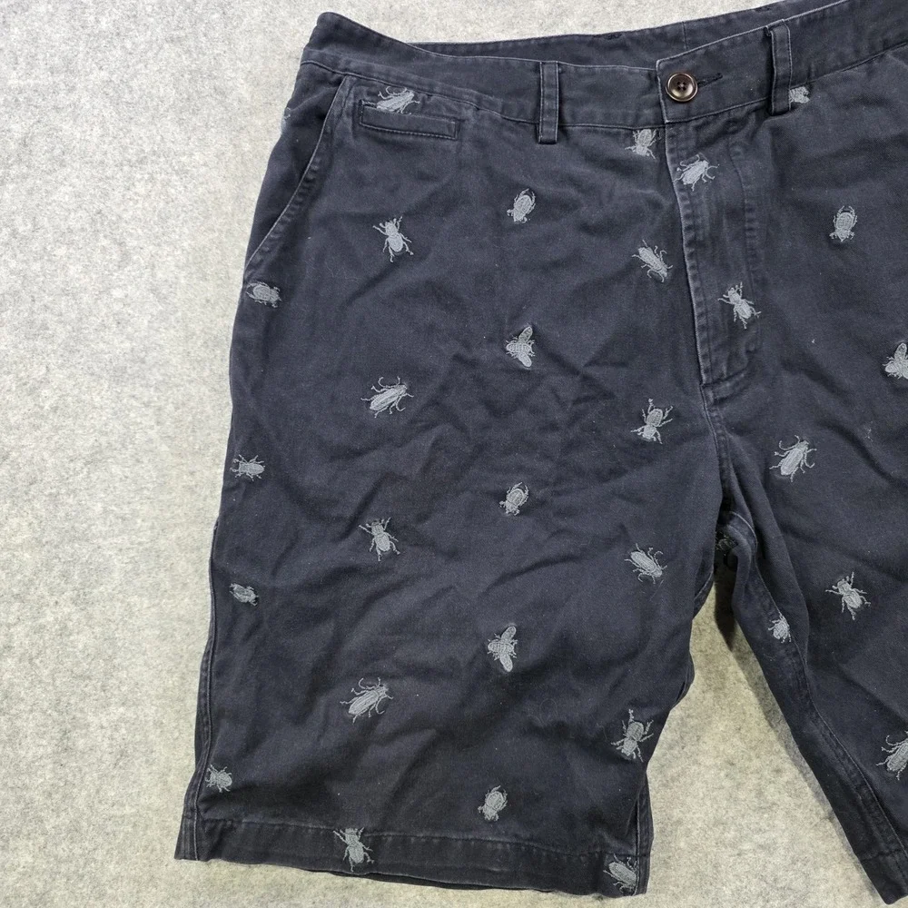 Barbour selling shorts