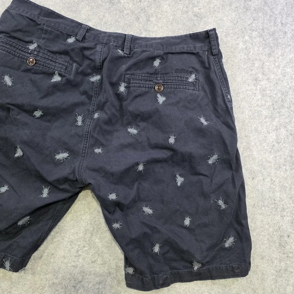 Barbour selling shorts