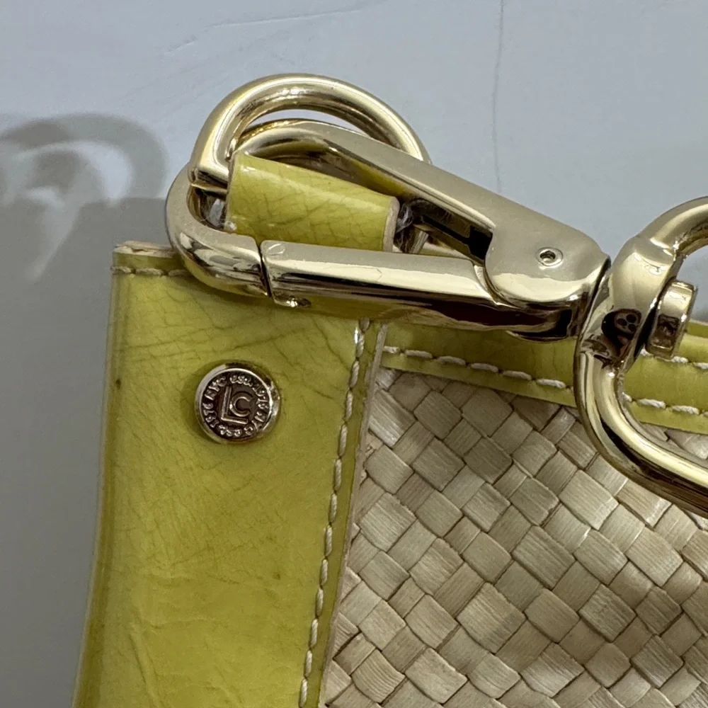 Liz Claiborne chic hand
