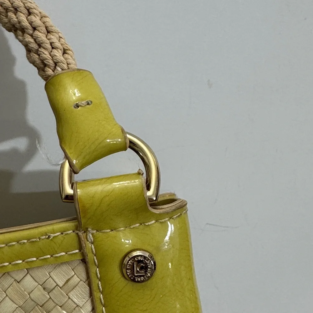 Liz Claiborne chic hand