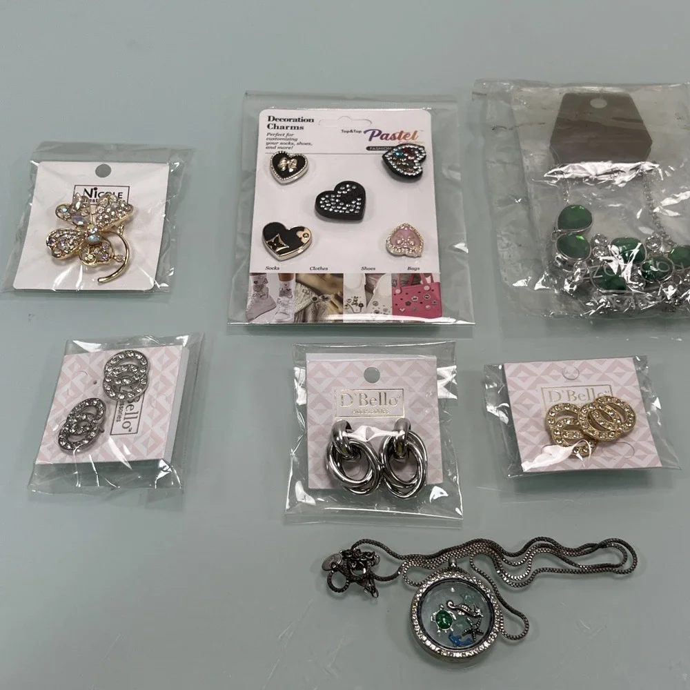 Women's Jewelry Bundle Necklace Earrings Brooch Charm Accessories Lot‎