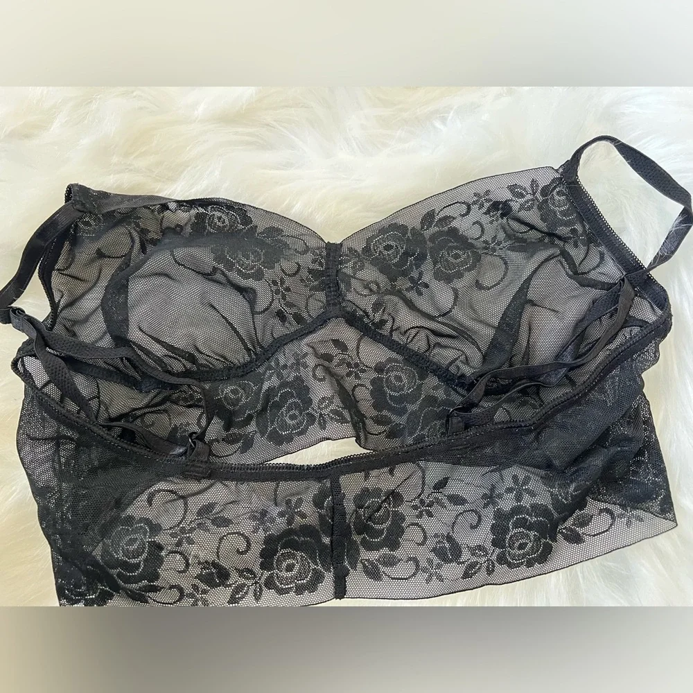 Wacoal sheer black