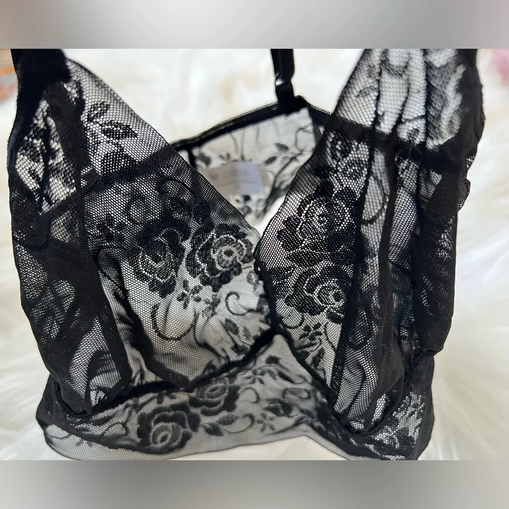 Wacoal sheer black