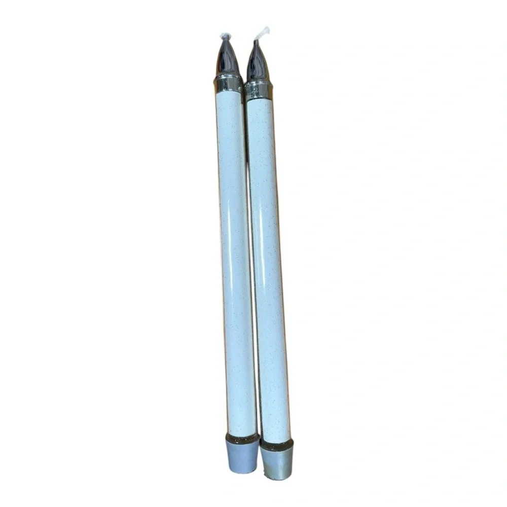 Set of‎ Two White Taper Candles