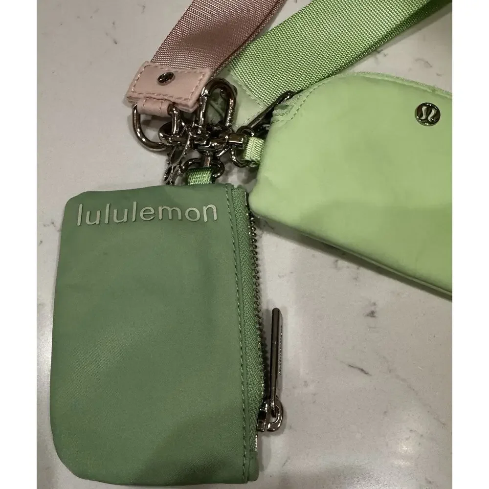 lululemon athletica very light