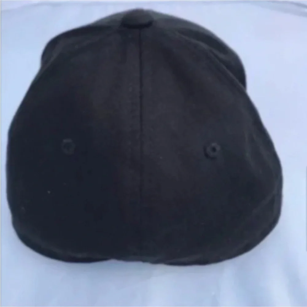 Yupoong Austin City Limits Music Festival ACL Black Adult S-M FlexFit Cap NWOT