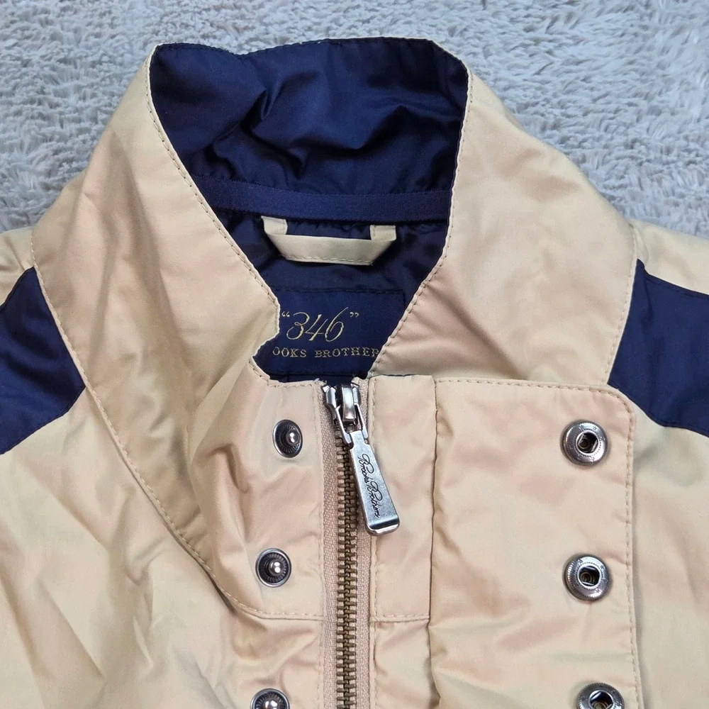 Brooks Brothers zip travel