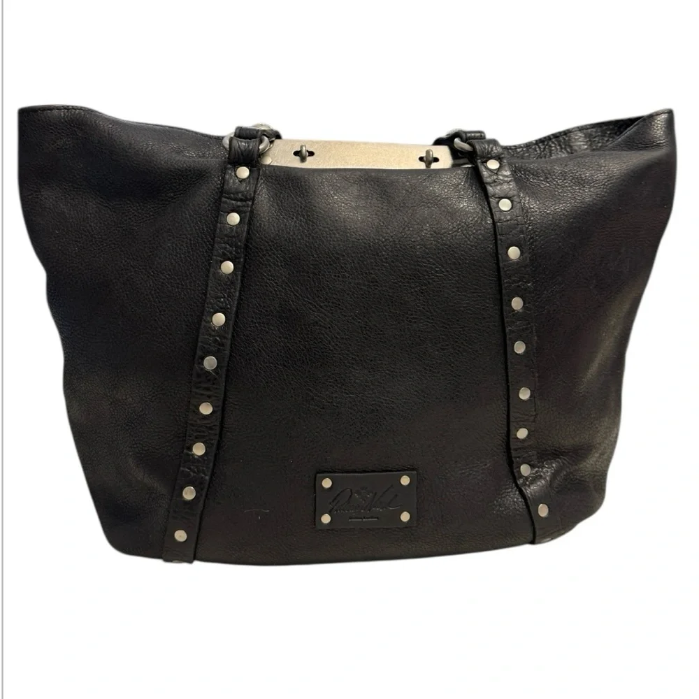 Patricia Nash stylish black