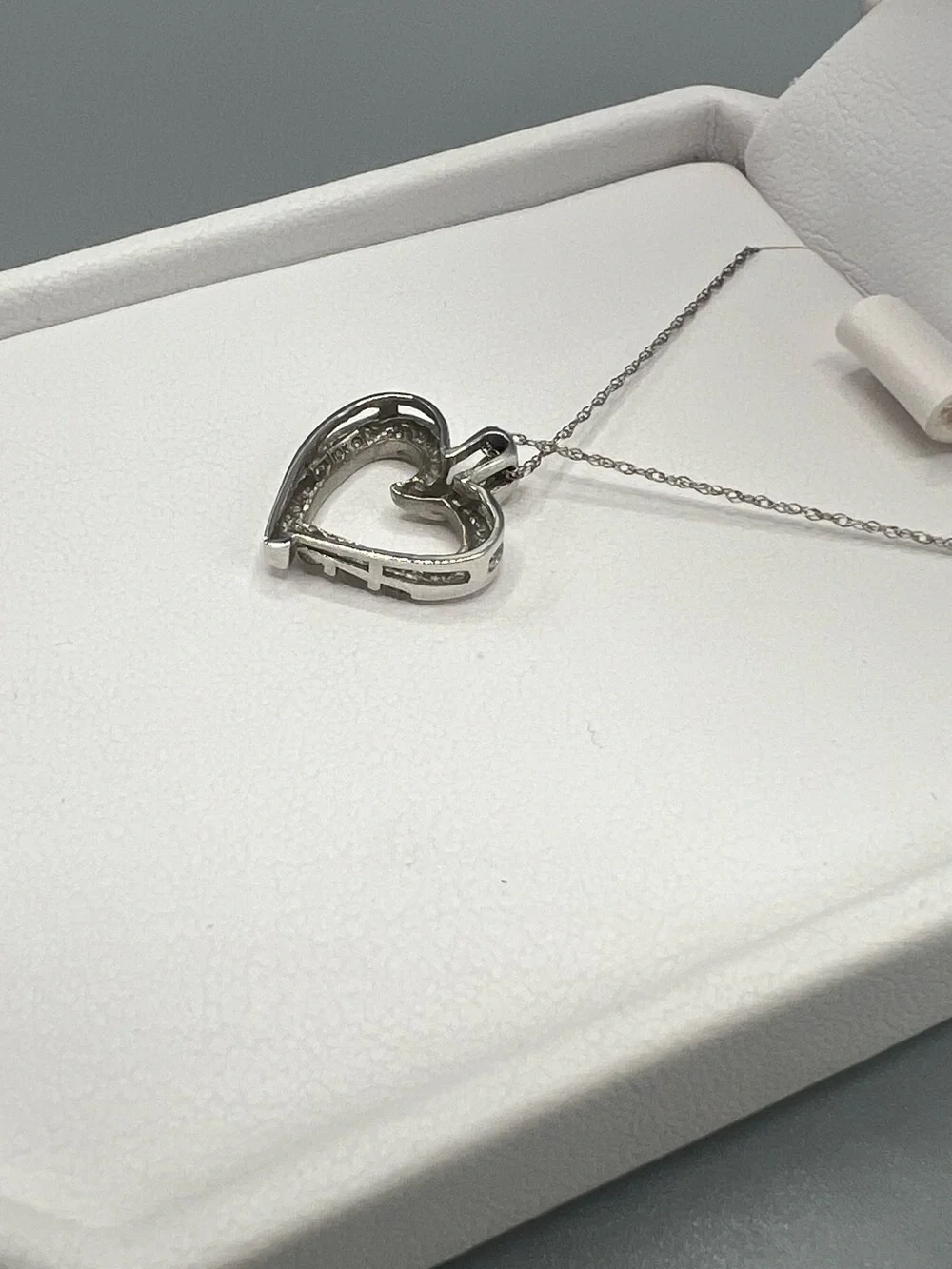 Unbranded metal 10k