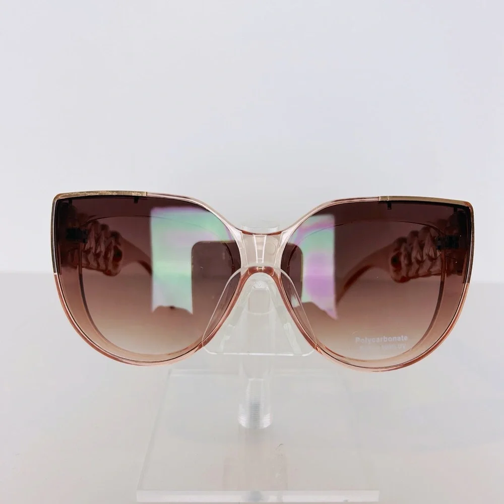 Asia Pacific sunglasses women