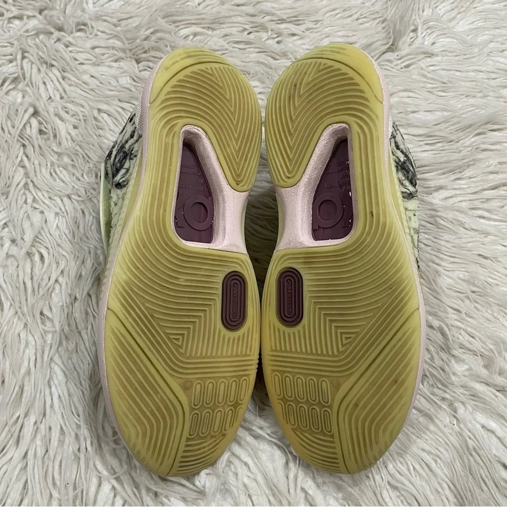 Nike Kevin Durant KD14 Surrealism Glow Sole Lime Ice Light Mulberry 300 Sneakers