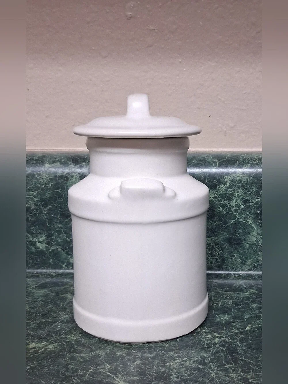Vintage McCoy Pottery White Milk Can With Lid 330 **NICE **