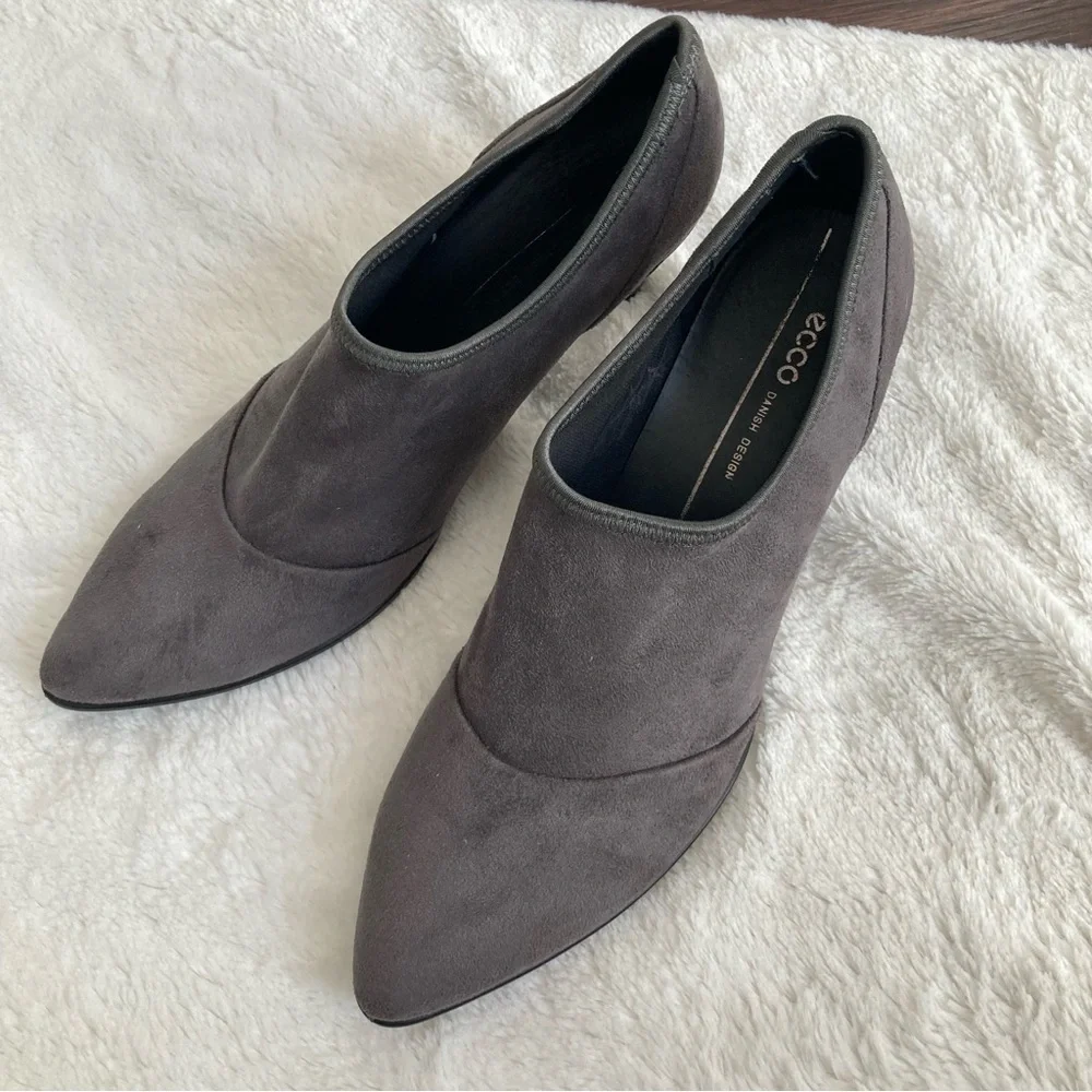 Ecco good gently