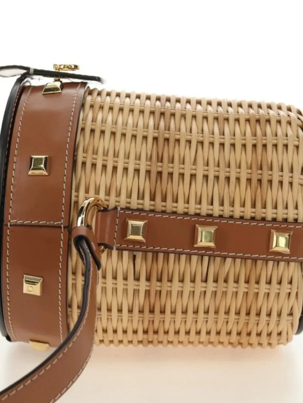 Salvatore Ferragamo Gancini Straw Bag Raffia Beige Gold Auth BA13293SM