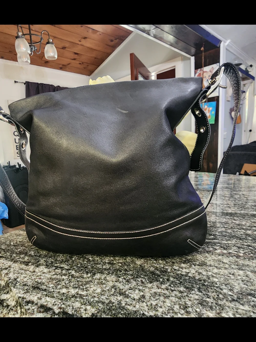Coach adjustable pockets