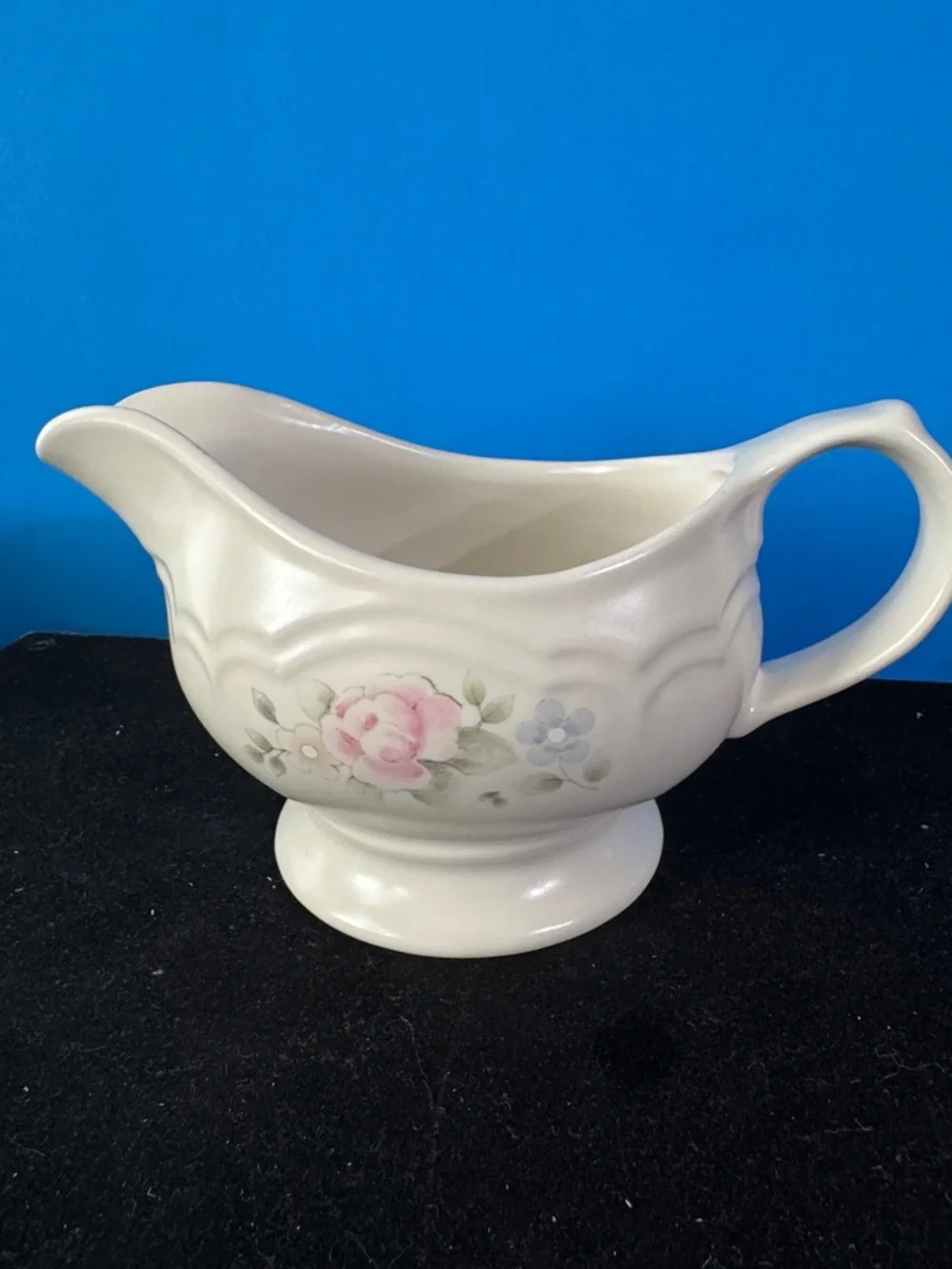 Pfaltzgraff elegant cream