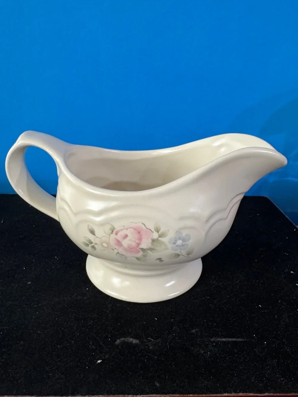 Pfaltzgraff elegant cream