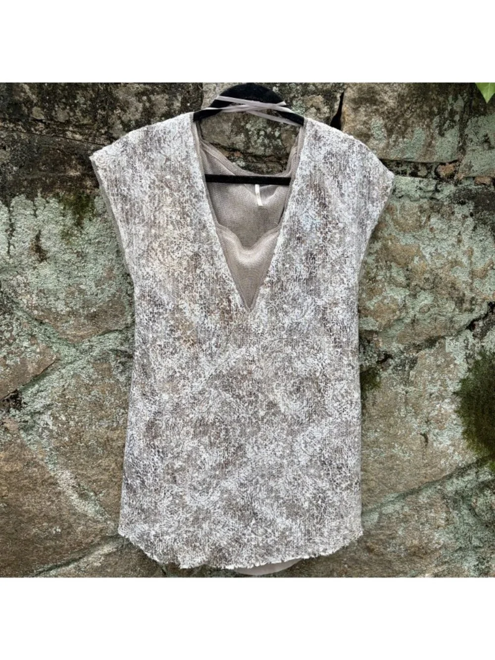 Free People welcome low shattered