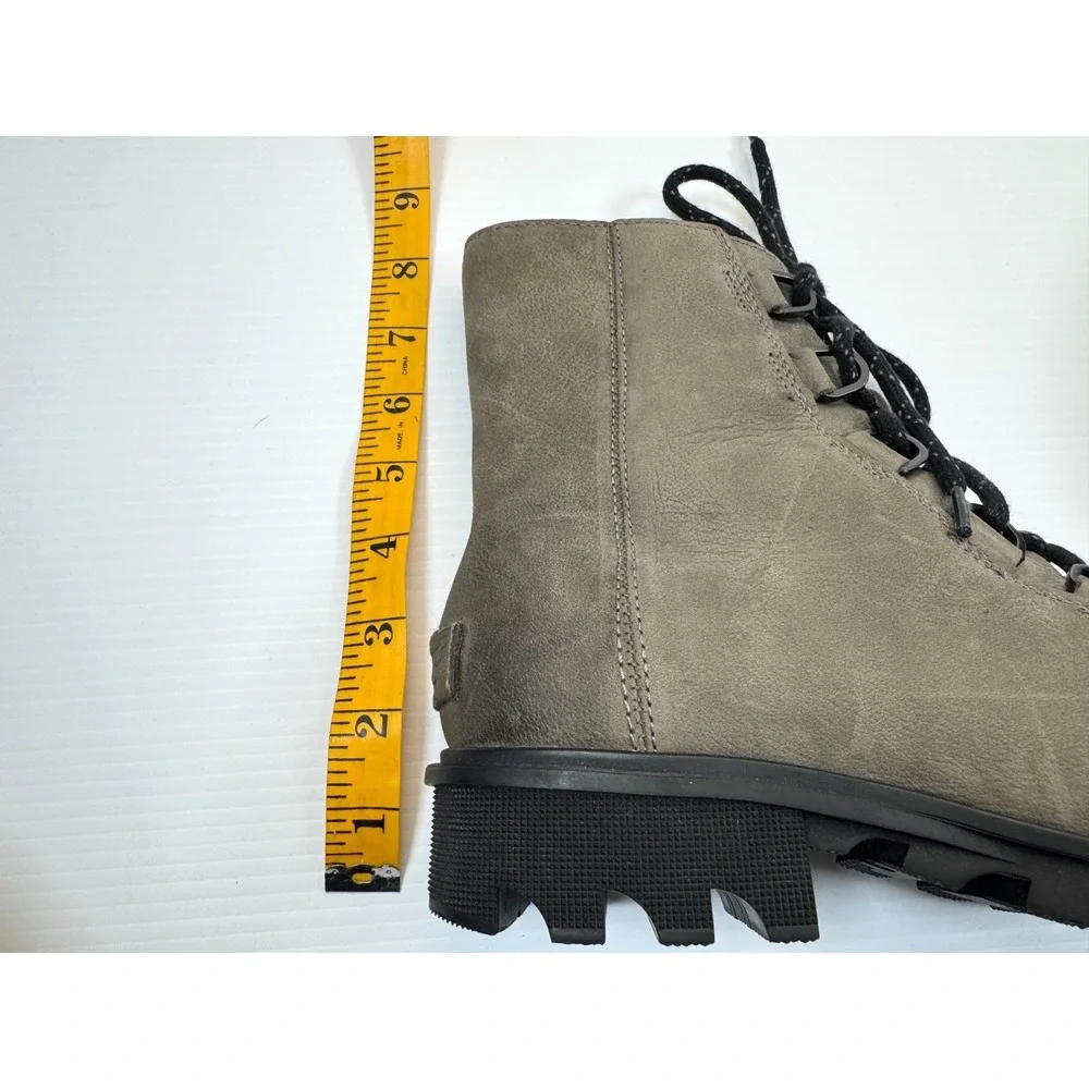 Sorel Phoenix Short Lace Boots ‎ Women 7.5 EUC Leather Waterproof Quarry Comfort
