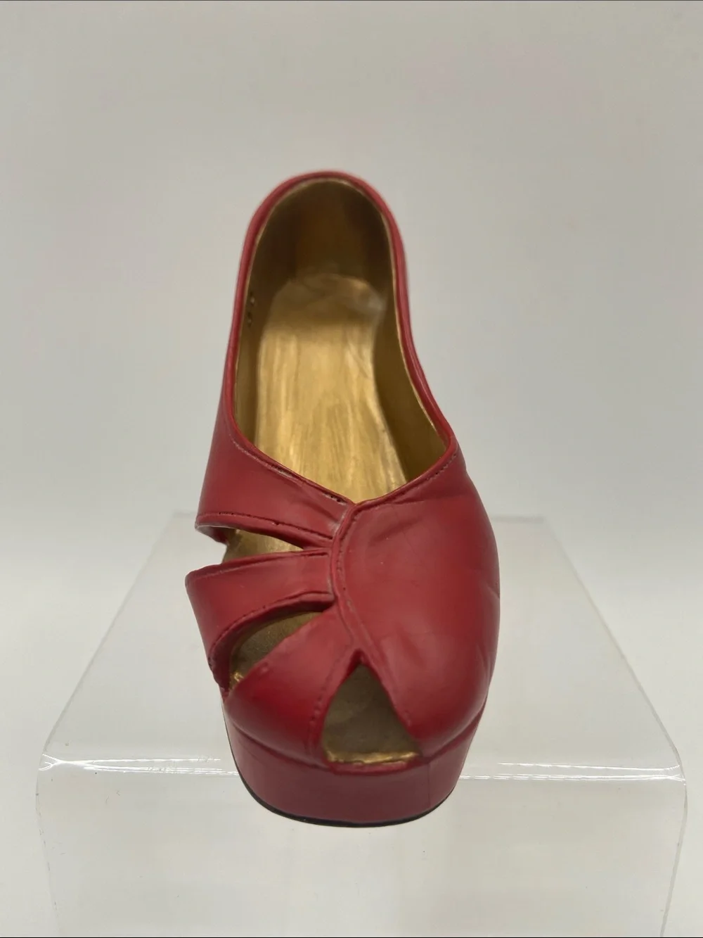 Just The Right Shoe realistic 1930’s