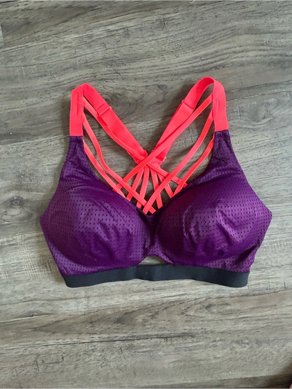 PINK Victorias Secret sports bra
