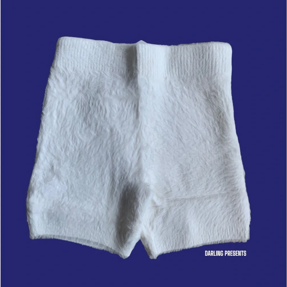 Hidden Brand Fluffy Shorts Women Color White Size M