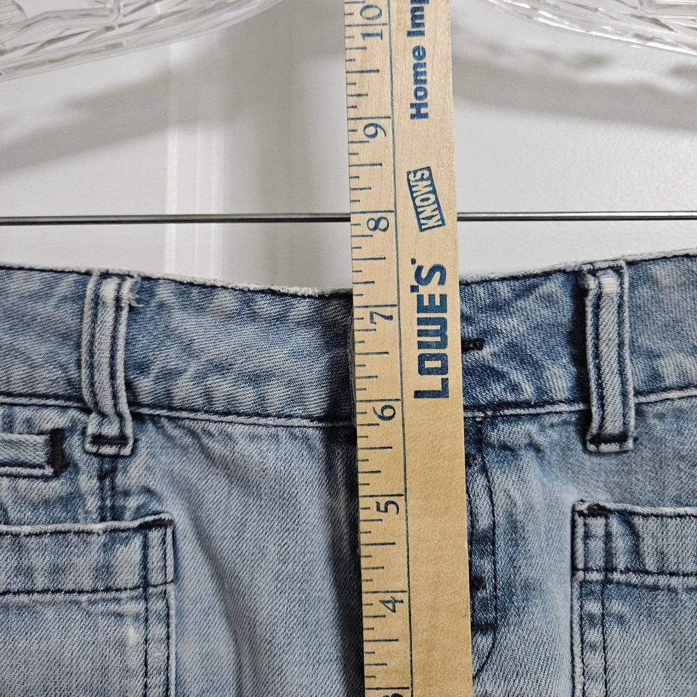 American Eagle Outfitters low rise