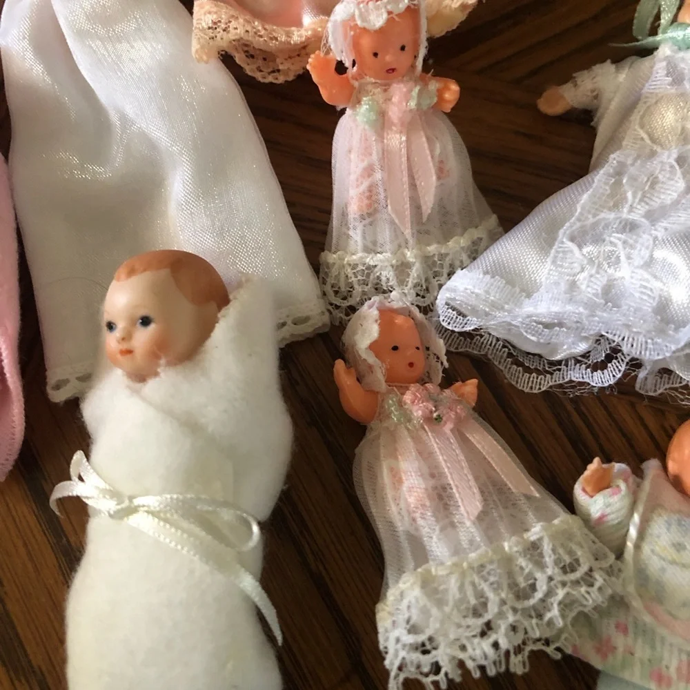Vintage eight assorted