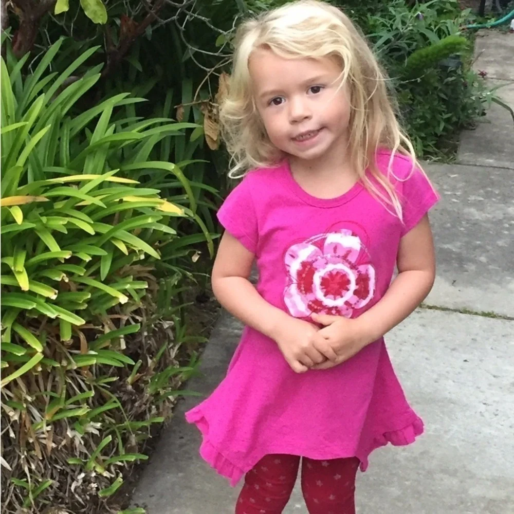 Naartjie Girls Short Sleeve Asymmetrical Tie Dye Tunic Fuchsia Size 6
