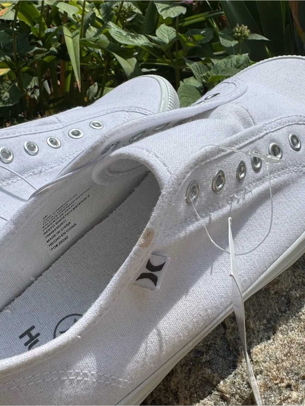 Hurley classic white