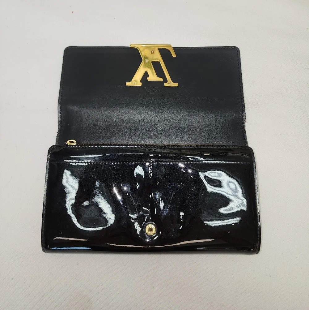 Louis Vuitton authentic louis
