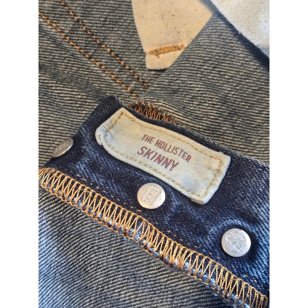 Hollister skinny jeans